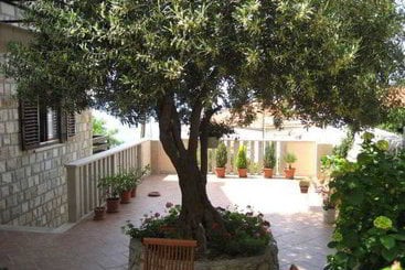 Stella Apartments