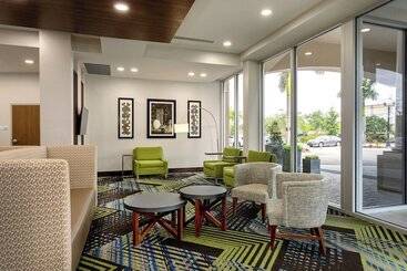 فندق Holiday Inn Express & Suites   Miramar, An Ihg