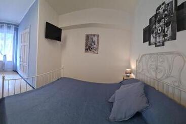 ホテル Pippo A Vernazza Rooms