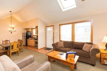 فندق Blue Gull Inn