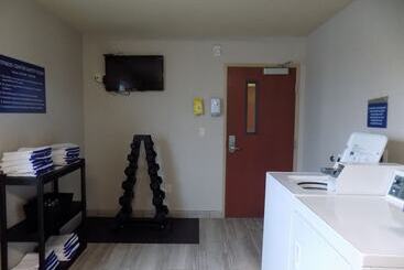 Cobblestone Hotel & Suites   Seward