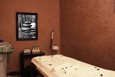 هتل Grand Mogador Sea View & Spa