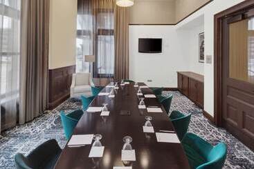 酒店 Hilton Garden Inn Milwaukee Downtown