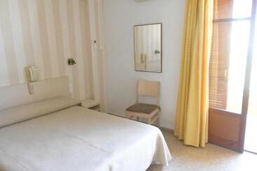 Отель Tramontana