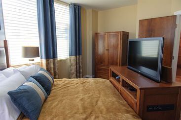 Отель Two Thirty Five