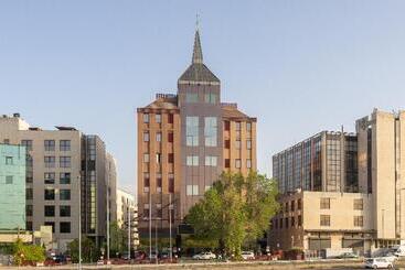 בית מלון כפרי Exe Convention Plaza Madrid