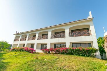 酒店 African Dada Resort And Spa