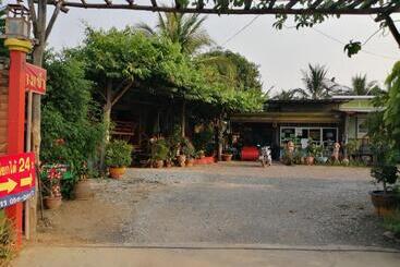 펜션 Nang Phraya Resort
