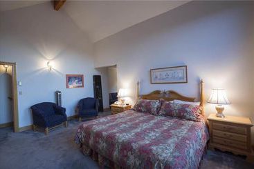 Cimarron Lodge