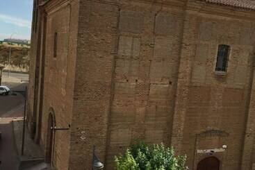 簡易ホテル La Bastide Du Chemin