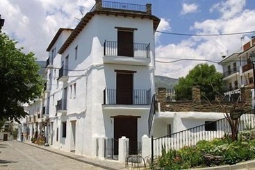 פונדק Rural Poqueira Ii