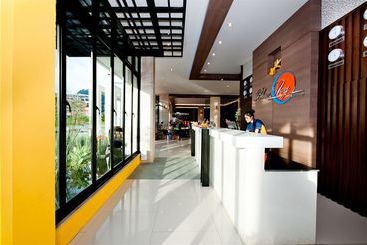 בית מלון כפרי Tuana Blue Sky Patong