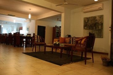 فندق C & I Beach