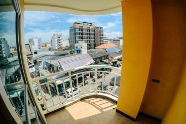 Szálloda Chomsin Hua Hin ชมสินธุ์ หัวหิน