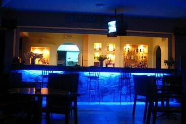 ホテル Faliraki Bay