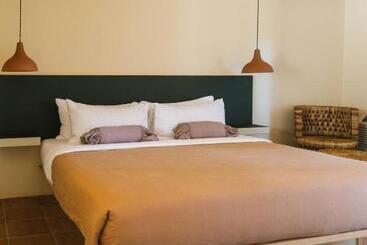 호텔 Hummingbird Inn