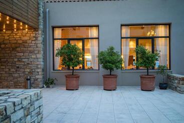 בית מלון כפרי Kymi Palace