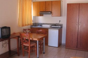 Отель Pella Steve