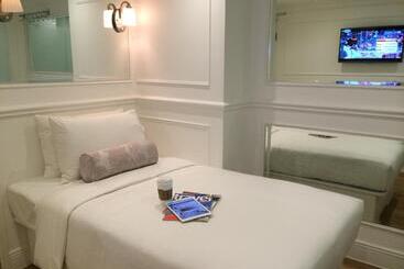 Mini Hotel Causeway Bay