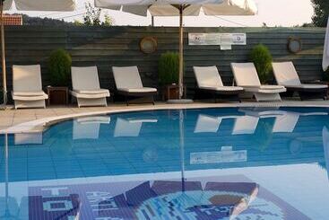 Отель Akti Arilla