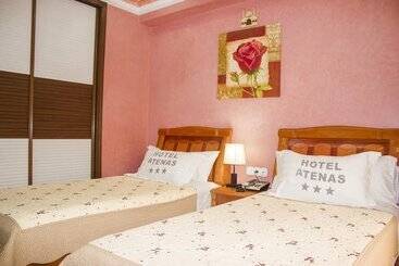 فندق Atenas