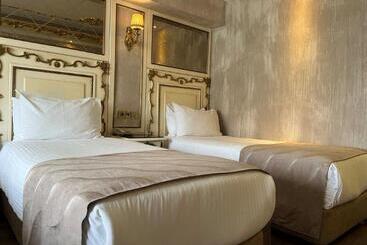 בית מלון כפרי Buyuk Hamit