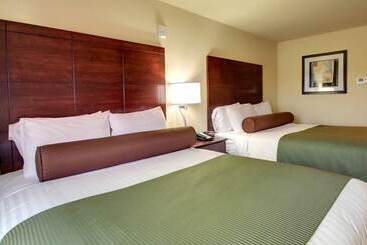 فندق Cobblestone Inn & Suites  Bottineau