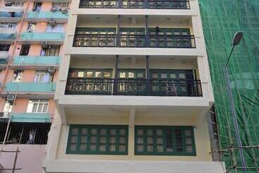 هتل Mingle By The Park