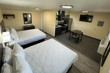 Мотель Relax Inn Of Medford