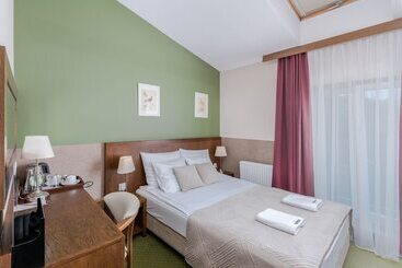 公寓式酒店  Yarden By Artery Hotels