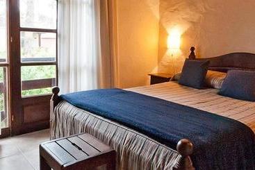 Сельский дом Ayres De Carilo By Hs