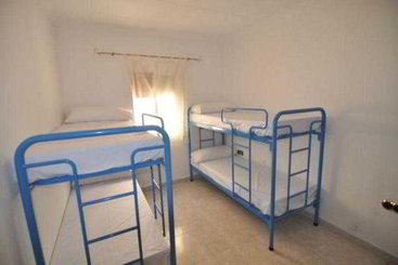 Bedcelona Barceloneta Beach Club & Rooms Hostel