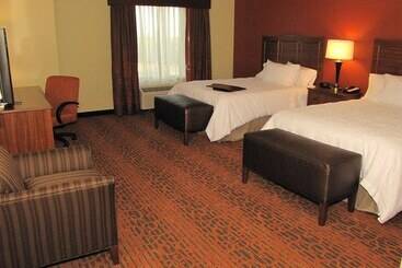 アパートホテル Hampton Inn & Suites Jamestown, Nd