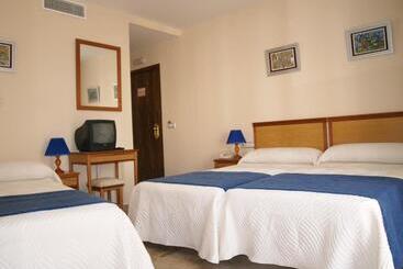 בית מלון כפרי Al Yussana