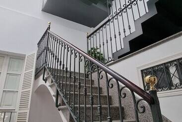 酒店 Brondo Architect