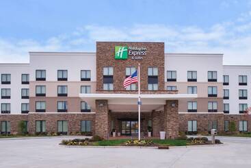 فندق Holiday Inn Express & Suites Monroe, An Ihg