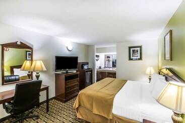 فندق Quality Inn