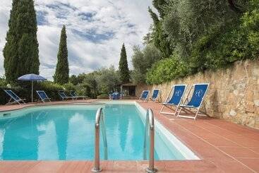 田舎風ホテル Agriturismo Il Sapito