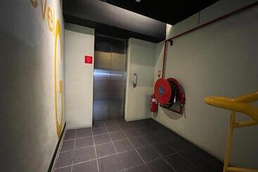 Smile Hotel C180 Cheras Selatan