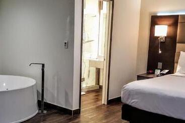 فندق Xilo Glendale