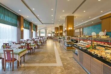 호텔 özkaymak Select