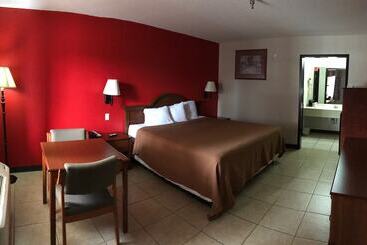 فندق على الطريق Relax Inn Mcrae