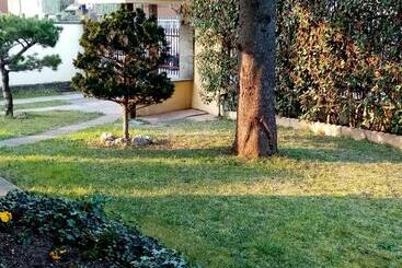 B&b Accogliente A Due Passi Dal Metrò Di Milano   Casa Adriana