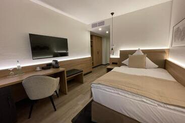 هتل Landhaus Bruckmann