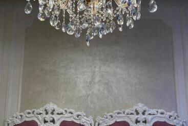 پانسیون Suites Gloria