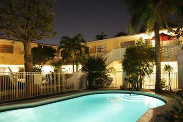 Eastward Strand Hotel & Suites