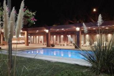 בית מלון כפרי Hosteria Las Pircas