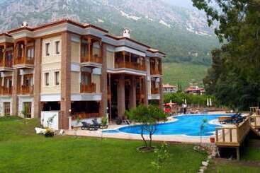 בית מלון כפרי Kerme Ottoman Palace   Boutique Class