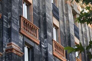 호텔 Tufenkian Historic Yerevan