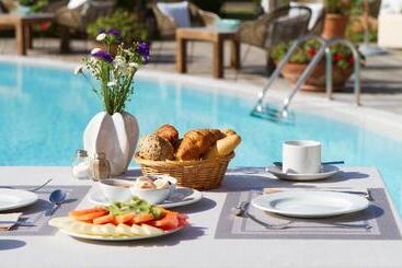 Курорт Villas Alondra